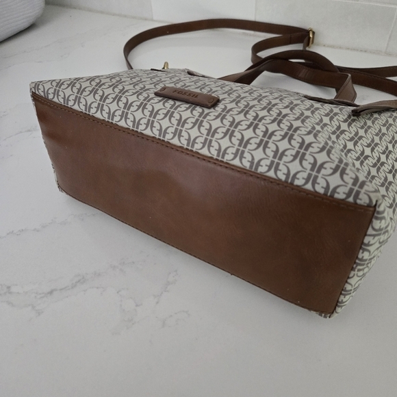 Fossil Felicity Signature Crossbody Satchel Purse Bag Logo Taupe Vegan Leather - Picture 7 of 10
